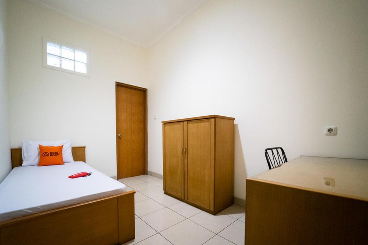 Koolkost Near Padjadjaran Wisma tamu 2*